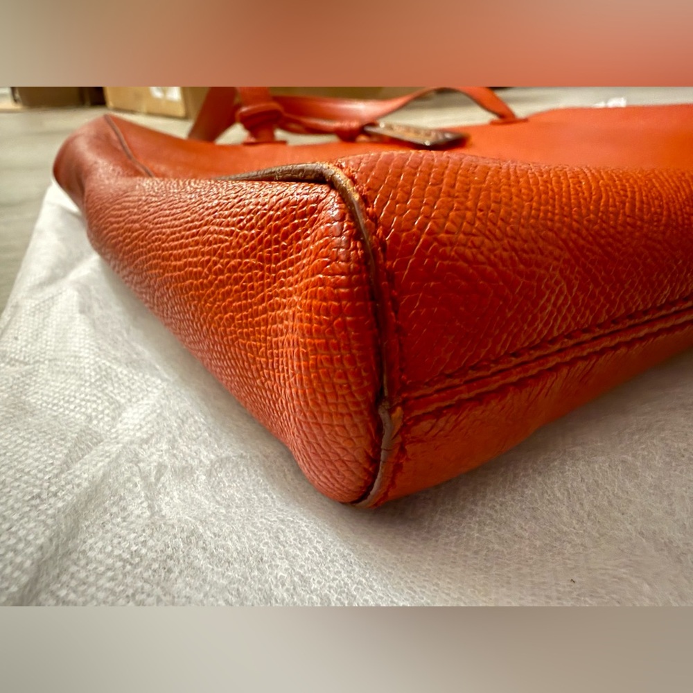 vintage Chanel caviar leather tote - Picture 4 of 14